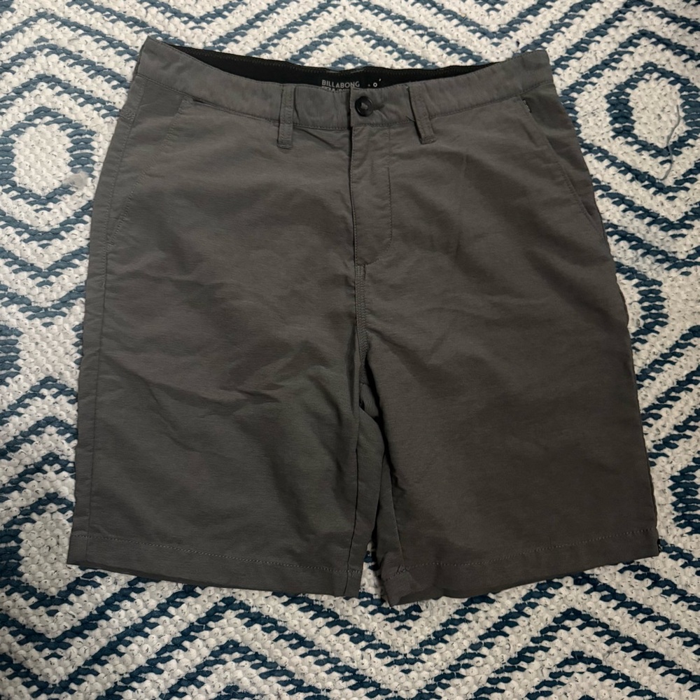 Billabong hybrid shorts